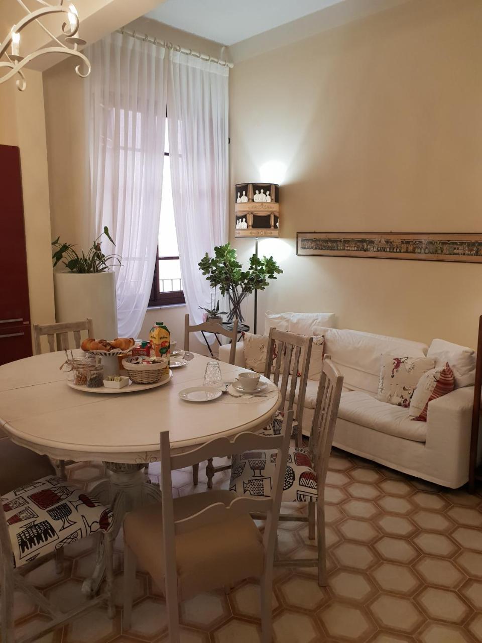 فندق Perle D'Ambra لوكا المظهر الخارجي الصورة